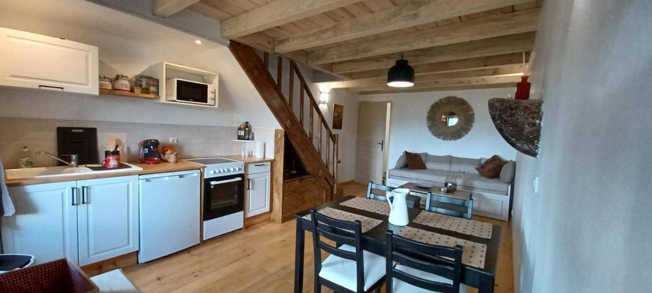 Gite Le Petit Nice Pradelles Exterior foto